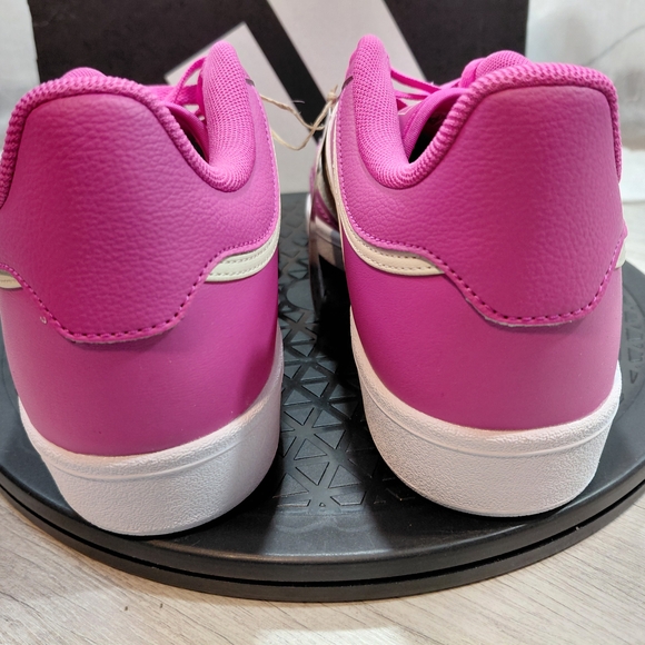 NEW Adidas Women's Hoops 4.0 White & Cream Full Leather Upper SIZE 9.5 Sneakers - Picture 6 of 15